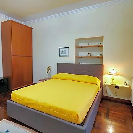 La Casa Della Nonna سكاليا
