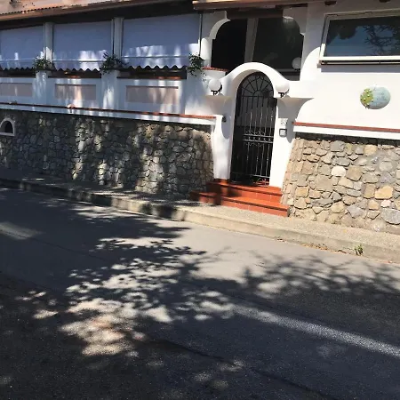 La Casa Della Nonna Bed & Breakfast Scalea
